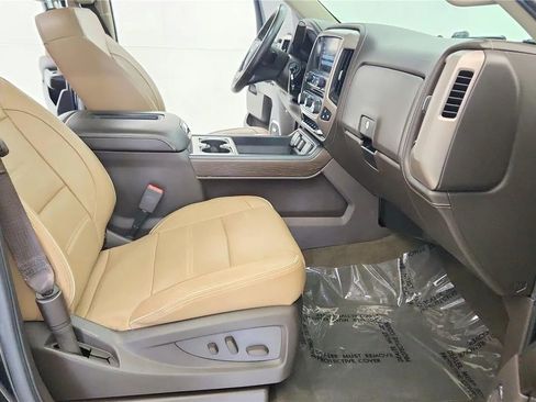 Used 2017 GMC Sierra 1500 Denali AWD/4WD image 38