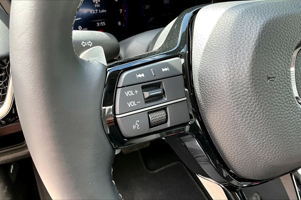 Used 2026 Acura ADX FWD image 18
