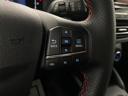 Used 2025 Ford Escape ST-Line AWD/4WD image 17