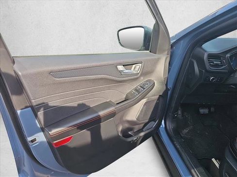 New 2026 Ford Escape ST-Line w/ Tech Pack #1 image 18