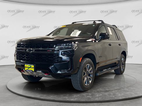 Used 2021 Chevrolet Tahoe Z71 w/ Z71 Off-Road Package AWD/4WD image 3