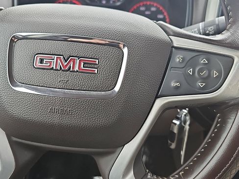 Used 2015 GMC Canyon SLE w/ SLE Convenience Package image 24