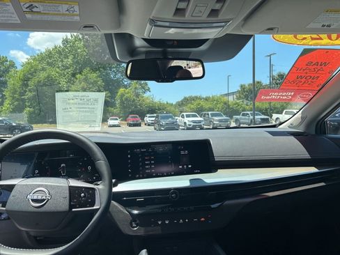 Certified 2025 Nissan Murano SL AWD/4WD image 22