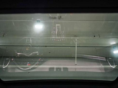 Used 2023 Porsche Cayenne S Platinum image 11