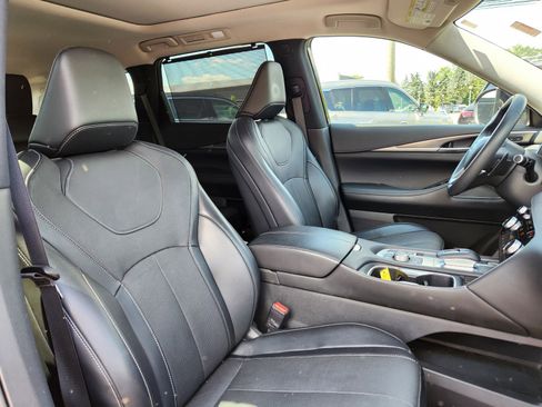 Certified 2023 INFINITI QX60 Luxe w/ Cargo Package AWD/4WD image 17
