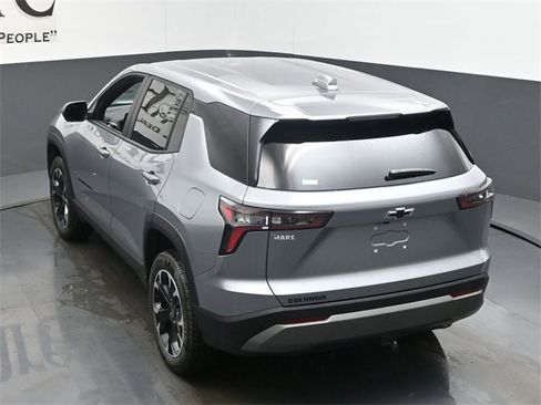 New 2026 Chevrolet Equinox LT w/ Safety and Technology Package image 19