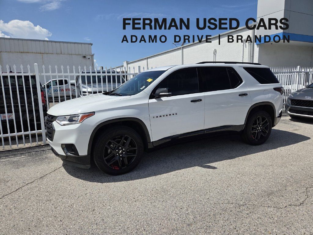 Used 2020 Chevrolet Traverse Premier w/ Redline Edition FWD image 1