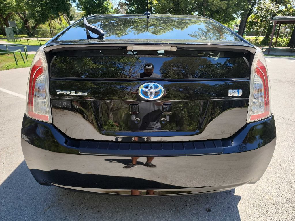 Used 2012 Toyota Prius Three FWD image 6