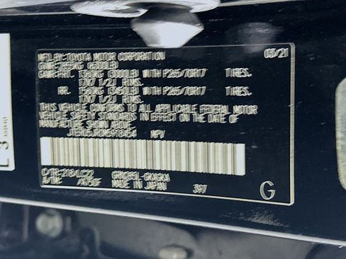 Used 2021 Toyota 4Runner TRD Off-Road Premium AWD/4WD image 12