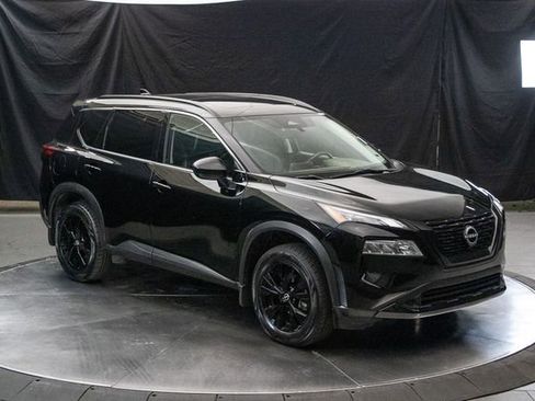 Certified 2023 Nissan Rogue SV w/ SV Premium B Package image 2