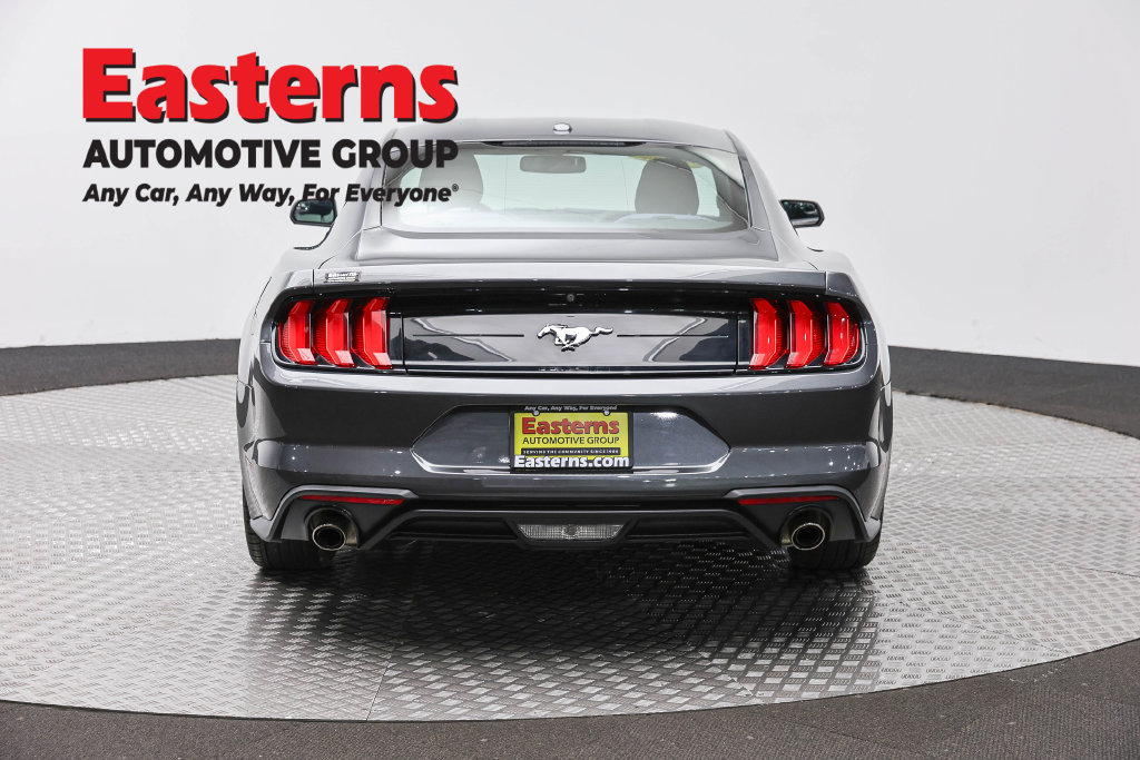 Used 2019 Ford Mustang Coupe RWD image 7