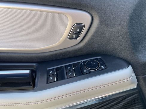 Used 2025 Ford Expedition Max Active RWD image 11