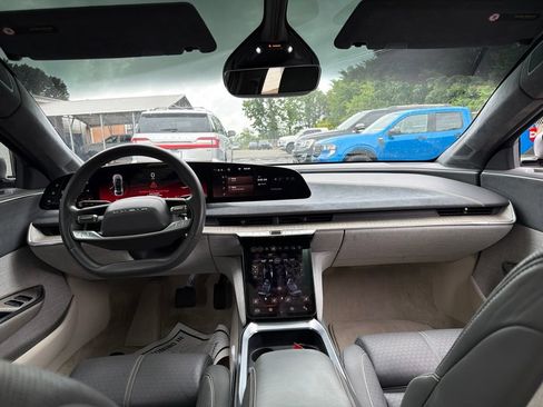 Used 2022 Lucid Air Dream Edition AWD/4WD image 22