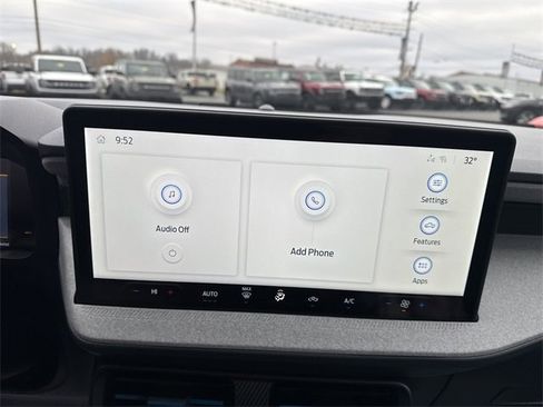 New 2025 Ford Maverick XLT image 21