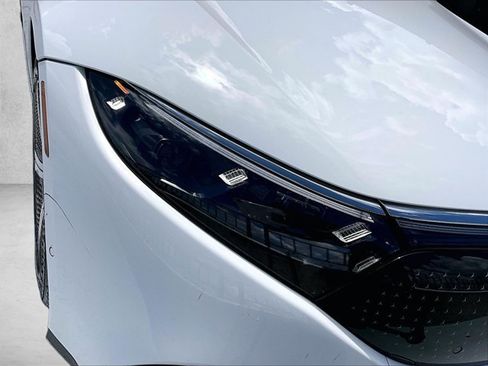 Certified 2024 Mercedes-Benz EQS 450+ Sedan image 30