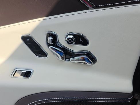 New 2026 Bentley Flying Spur Plug-In Hybrid image 35