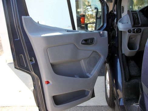 Used 2019 Ford Transit 350 XLT image 23