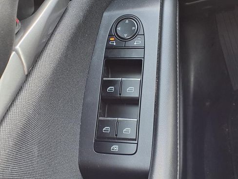 Certified 2025 MAZDA MAZDA3 s image 24