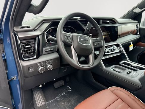 New 2026 GMC Sierra 3500 Denali Ultimate AWD/4WD image 10