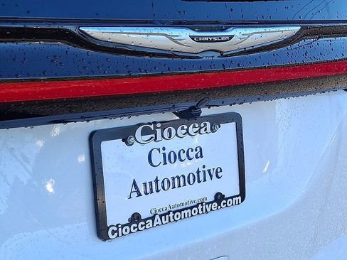 New 2026 Chrysler Pacifica Select image 20