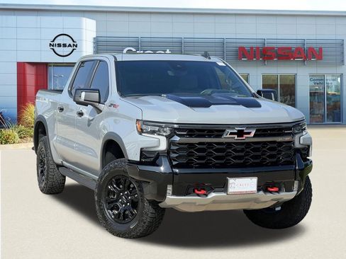 Used 2024 Chevrolet Silverado 1500 ZR2 w/ Technology Package image 1