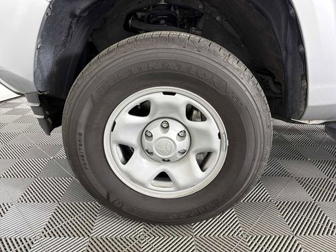 Used 2023 Toyota Tacoma SR image 9