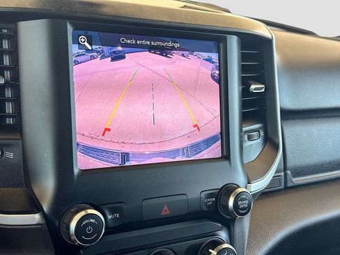 Used 2020 RAM 1500 Lone Star AWD/4WD image 17