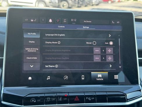 Certified 2025 Jeep Compass Limited AWD/4WD image 31