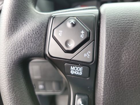 Used 2021 Toyota Tacoma SR w/ SR Convenience Package image 23