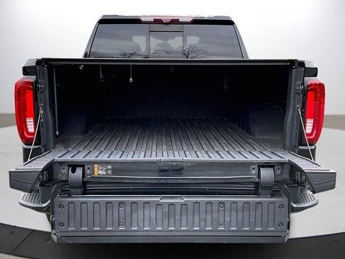 Used 2021 GMC Sierra 1500 AT4 w/ AT4 Premium Package image 25