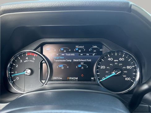 Used 2022 Ford F450 Platinum w/ FX4 Off-Road Package AWD/4WD image 24