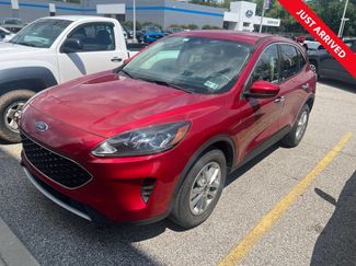 Used 2020 Ford Escape SE AWD/4WD video 1