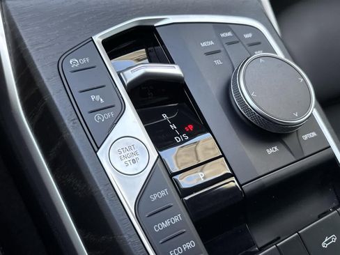 Used 2024 BMW 430i Convertible w/ Convenience Package image 14