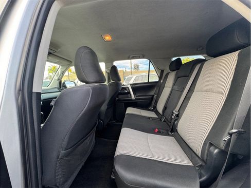 Used 2016 Toyota 4Runner SR5 image 20