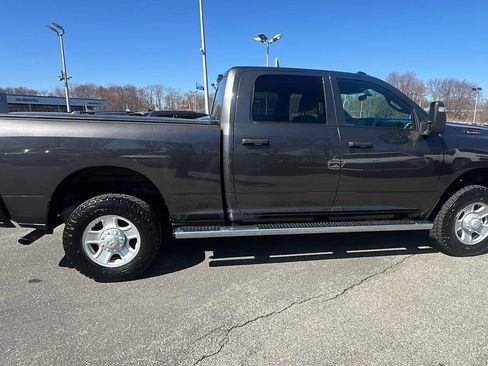 Used 2024 RAM 2500 Tradesman w/ Snow Chief Group AWD/4WD image 8
