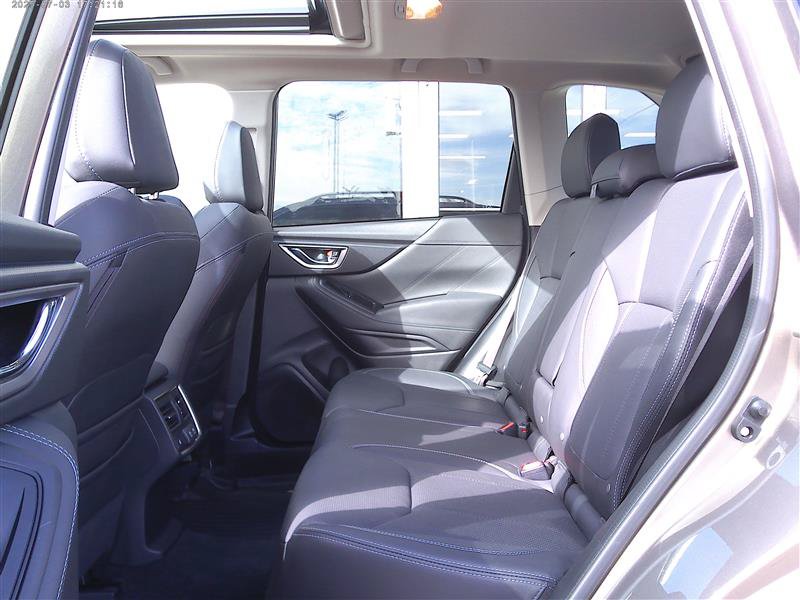 Used 2019 Subaru Forester Touring AWD/4WD image 5