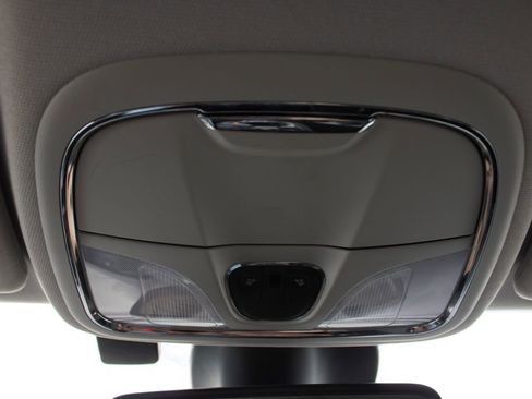 Used 2021 Jeep Cherokee Trailhawk w/ Comfort/Convenience Group image 51