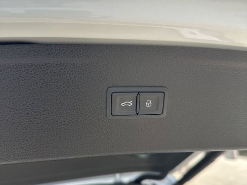 Used 2023 Audi Q5 2.0T Premium Plus image 14