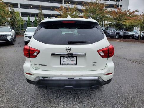 Used 2020 Nissan Pathfinder SL image 7