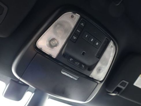 Used 2022 Dodge Durango GT image 22