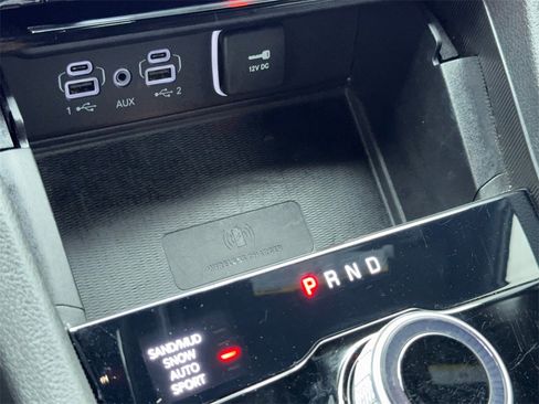 Used 2024 Jeep Grand Cherokee L Limited w/ Luxury Tech Group II image 39