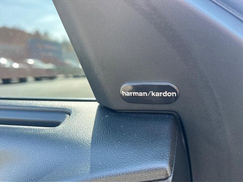 Used 2022 Dodge Charger Scat Pack image 25