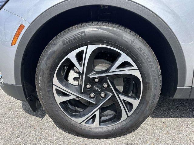 New 2026 Lincoln Nautilus Premier AWD/4WD image 7