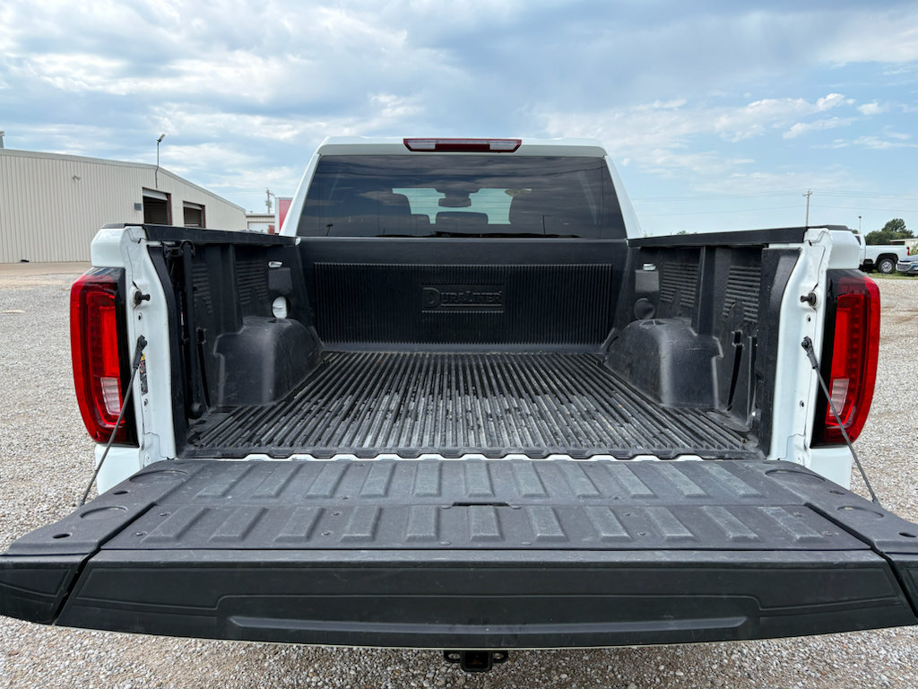 Used 2025 GMC Sierra 1500 SLT AWD/4WD image 23