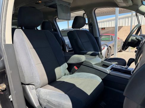 Used 2015 Nissan Armada SV image 15