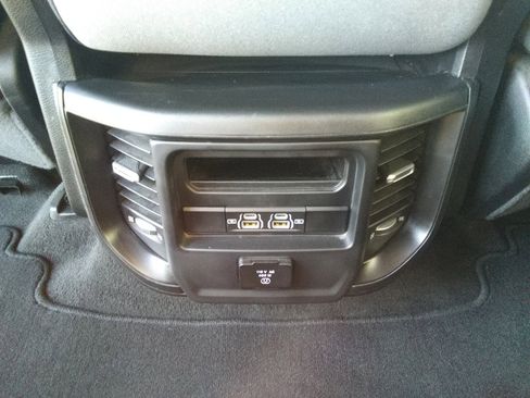 Used 2022 RAM 1500 Big Horn image 11