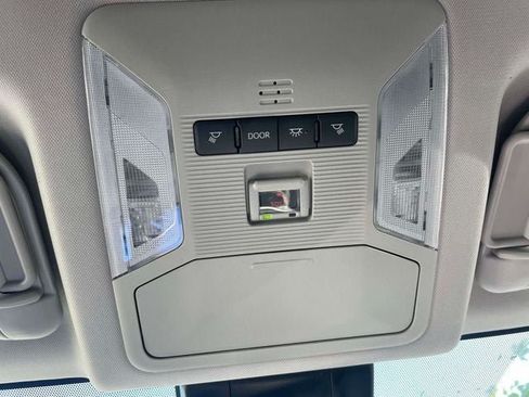 Certified 2025 Toyota RAV4 XLE AWD/4WD image 34