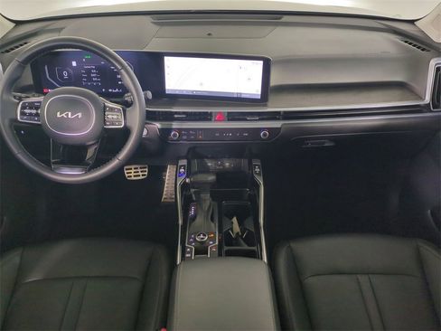 Used 2024 Kia Sorento SX image 18