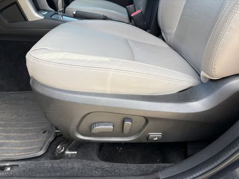 Used 2017 Subaru Forester 2.5i Limited w/ Popular Package #1 AWD/4WD image 28
