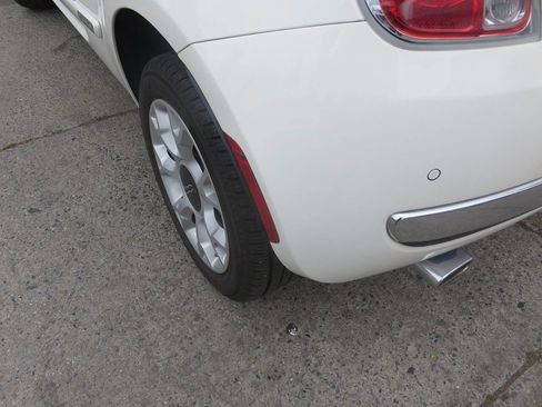 Used 2017 FIAT 500 Lounge FWD image 27